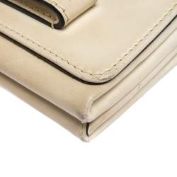 Pre Owned Valentino Vanilla Leather Mini Va Va Voom Chain Clutch