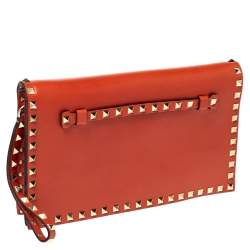 Pre Owned Valentino Orange Leather Rockstud Wristlet Clutch