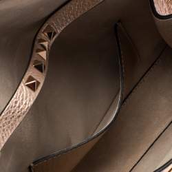 Pre Owned Valentino Metallic Rose Gold Leather Small Rockstud Shoulder Bag