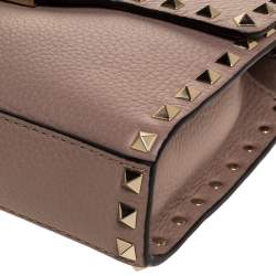Pre Owned Valentino Beige Leather Rockstud Shoulder Bag