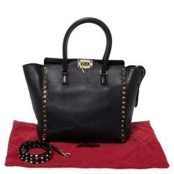 Pre Owned حقيبة يد شوبر فالنتينو روكستاد جلد سوداء صغيرة 