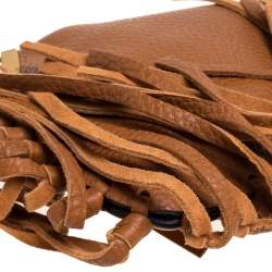 Pre Owned حقيبة كلتش فالنتينو سي روكي جلد بني بشراشيب