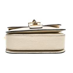 Pre Owned Valentino Beige Leather Small B-Rockstud Shoulder Bag