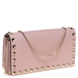 Pre Owned Valentino Pink Leather Rockstud Flap Chain Clutch
