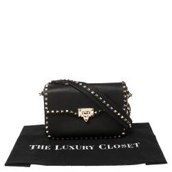 Pre Owned Valentino Black Leather Rockstud Flap Shoulder Bag