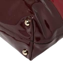 مملوكة مسبقًا حقيبة يد فالنتينو جلد لامع عنابي و أحمر
