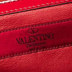 مملوكة مسبقًا حقيبة يد فالنتينو جلد لامع عنابي و أحمر