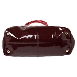 مملوكة مسبقًا حقيبة يد فالنتينو جلد لامع عنابي و أحمر