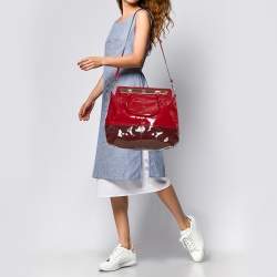 مملوكة مسبقًا حقيبة يد فالنتينو جلد لامع عنابي و أحمر