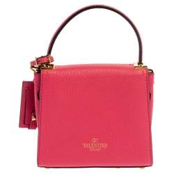 مملوكة مسبقًا Valentino Fuchsia Leather Mini My Rockstud Crossbody Bag