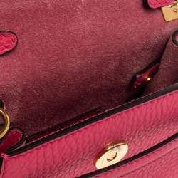 مملوكة مسبقًا Valentino Fuchsia Leather Mini My Rockstud Crossbody Bag