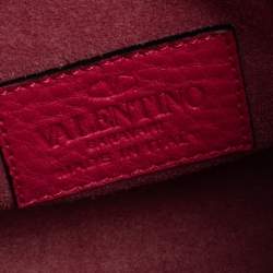 مملوكة مسبقًا Valentino Fuchsia Leather Mini My Rockstud Crossbody Bag