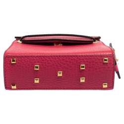 مملوكة مسبقًا Valentino Fuchsia Leather Mini My Rockstud Crossbody Bag