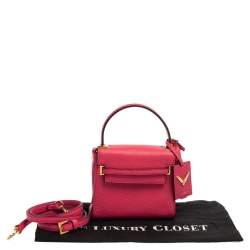 مملوكة مسبقًا Valentino Fuchsia Leather Mini My Rockstud Crossbody Bag