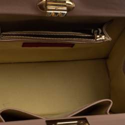 مملوكة مسبقًا حقيبة يد فالنتينو إطار مرصع روكستد جلد بيج 