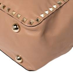 Pre Owned Valentino Pink Soft Leather Rockstud Top Handle Bag