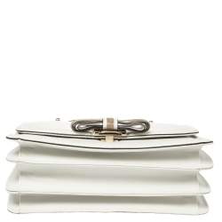 Pre Owned حقيبة فالنتينو جلد أبيض شبكة معدن بفيونكة بقلاب بيد علوية
