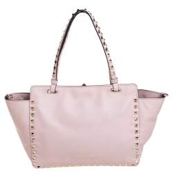 مملوكة مسبقًا Valentino Pink Leather Small Rockstud Trapeze Tote