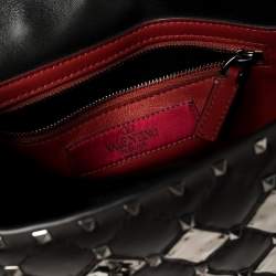 Pre Owned Valentino Black Metal Rhombus Leather Medium Rockstud Spike.It Chain Shoulder Bag