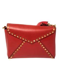 Pre Owned Valentino Rouge Pur Smooth Leather Rockstud Hype Shoulder Bag