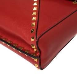 Pre Owned Valentino Rouge Pur Smooth Leather Rockstud Hype Shoulder Bag