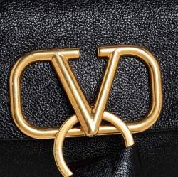 Pre Owned Valentino Black Leather Vring Belt Bag