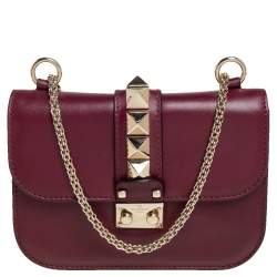 مملوكة مسبقًا Valentino Burgundy Leather Small Rockstud Glam Lock Flap Bag