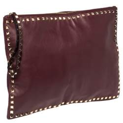 Pre Owned Valentino Burgundy Leather Rockstud Clutch