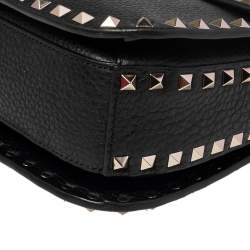 Pre Owned Valentino Black Leather Rockstud Shoulder Bag