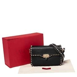 Pre Owned Valentino Black Leather Rockstud Shoulder Bag