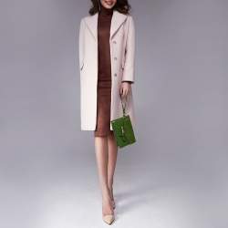 مملوكة مسبقًا حقيبة كلتش فالنتينو حمالة معصم فيونكة روكستد جلد لامع أخضر