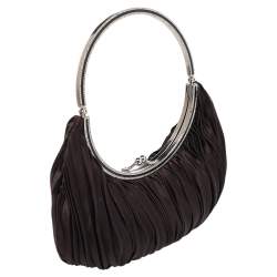 مملوكة مسبقًا حقيبة كلتش فالنتينو ساتان بني يد حلقة مزخرفة 