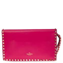 Pre Owned Valentino Fuchsia Leather Rockstud Wristlet Clutch