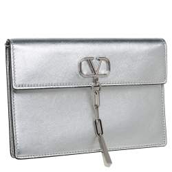 Pre Owned Valentino Metallic Silver Leather Vcase Clutch
