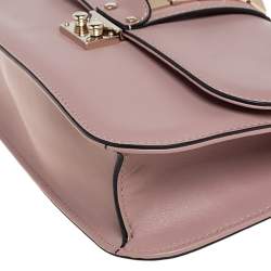 Pre Owned حقيبة فالنتينو جلد بيج مرصع روكستد قفل غلام ذات قلاب متوسطة