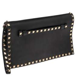 مملوكة مسبقًا حقيبة كلتش فالنتينو حمالة معصم روكستد جلد أسود