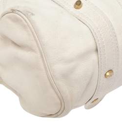 مملوكة مسبقًا حقيبة كتف فالنتينو ڨي لوغو جلد بيج ذات قلاب