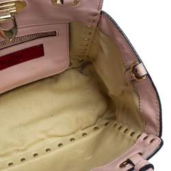 Pre Owned حقيبة يد فالنتينو ترابيز روكستد مينى جلد وردى 