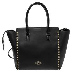 مملوكة مسبقًا حقيبة يد توتس فالنتينو شوبر جلد أسود مرصعة روكستد صغيرة 