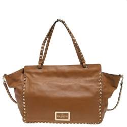 Pre Owned Valentino Tan Leather Rockstud Tote