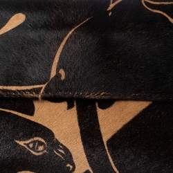 Pre Owned حقيبة كلتش فالنتينو شعر عجل مطبوع بني/أسود مزخرفة كريستال بقلاب وسلسلة