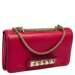 مملوكة مسبقًا حقيبة كلتش فالنتينو فا فا فوم روكستد جلد فوشيا بسلسلة 