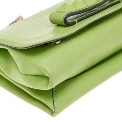 Pre Owned Valentino Green Leather Rockstud Va Va Voom Chain Clutch