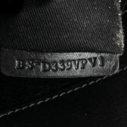 مملوكة مسبقًا حقيبة يد توتس فالنتينو ترابيز روكستد جلد أسود منقوش