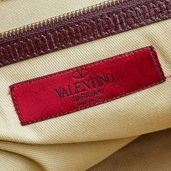 Pre Owned Valentino Burgundy Textured Leather Rockstud Trapeze Tote