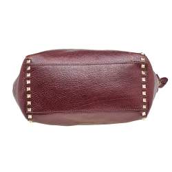 Pre Owned Valentino Burgundy Textured Leather Rockstud Trapeze Tote