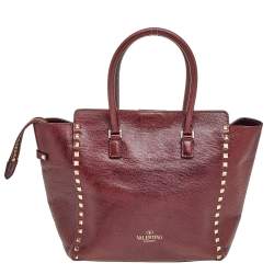 Pre Owned Valentino Burgundy Textured Leather Rockstud Trapeze Tote