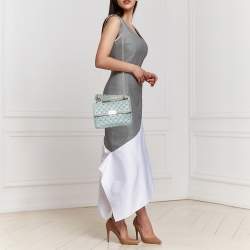 Pre Owned حقيبة فالنتينو يد علوية سبايك مرصعة متوسط جلد أزرق