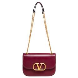 مملوكة مسبقًا Valentino Cerise/Rouge Leather VLOCK Chain Shoulder Bag