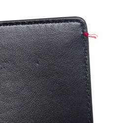 مملوكة مسبقًا حقيبة كلتش فالنتينو في كايس جلد وردي فاتح مزينة بالكريستال